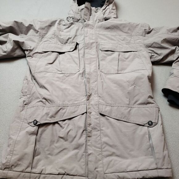 Mountain Equipment Coop hooded winter coat - Picture 7 of 16